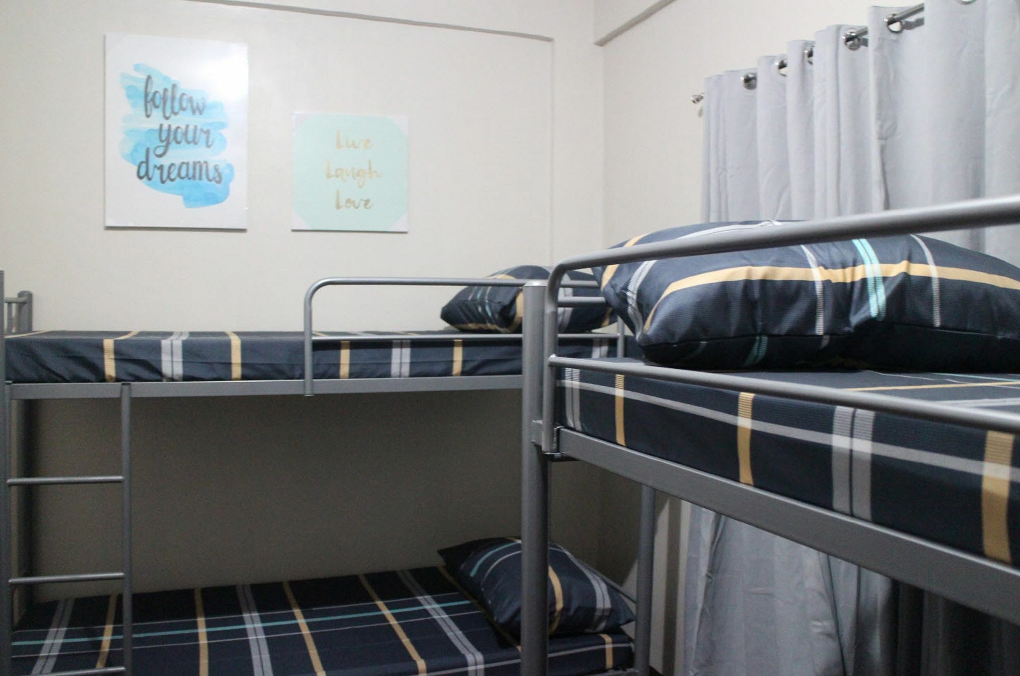 Tagaytay Modern Guesthouse - City Center Tagaytay City Bagian luar foto