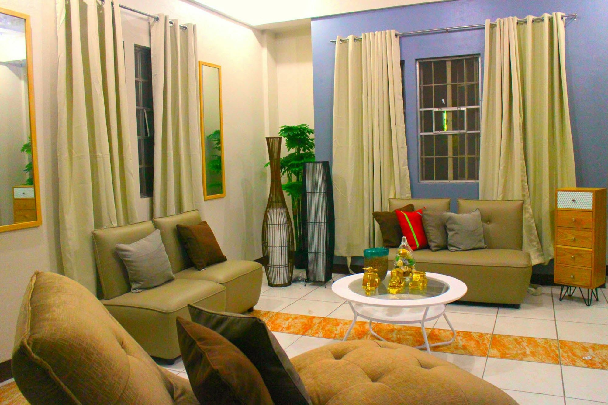 Tagaytay Modern Guesthouse - City Center Tagaytay City Bagian luar foto