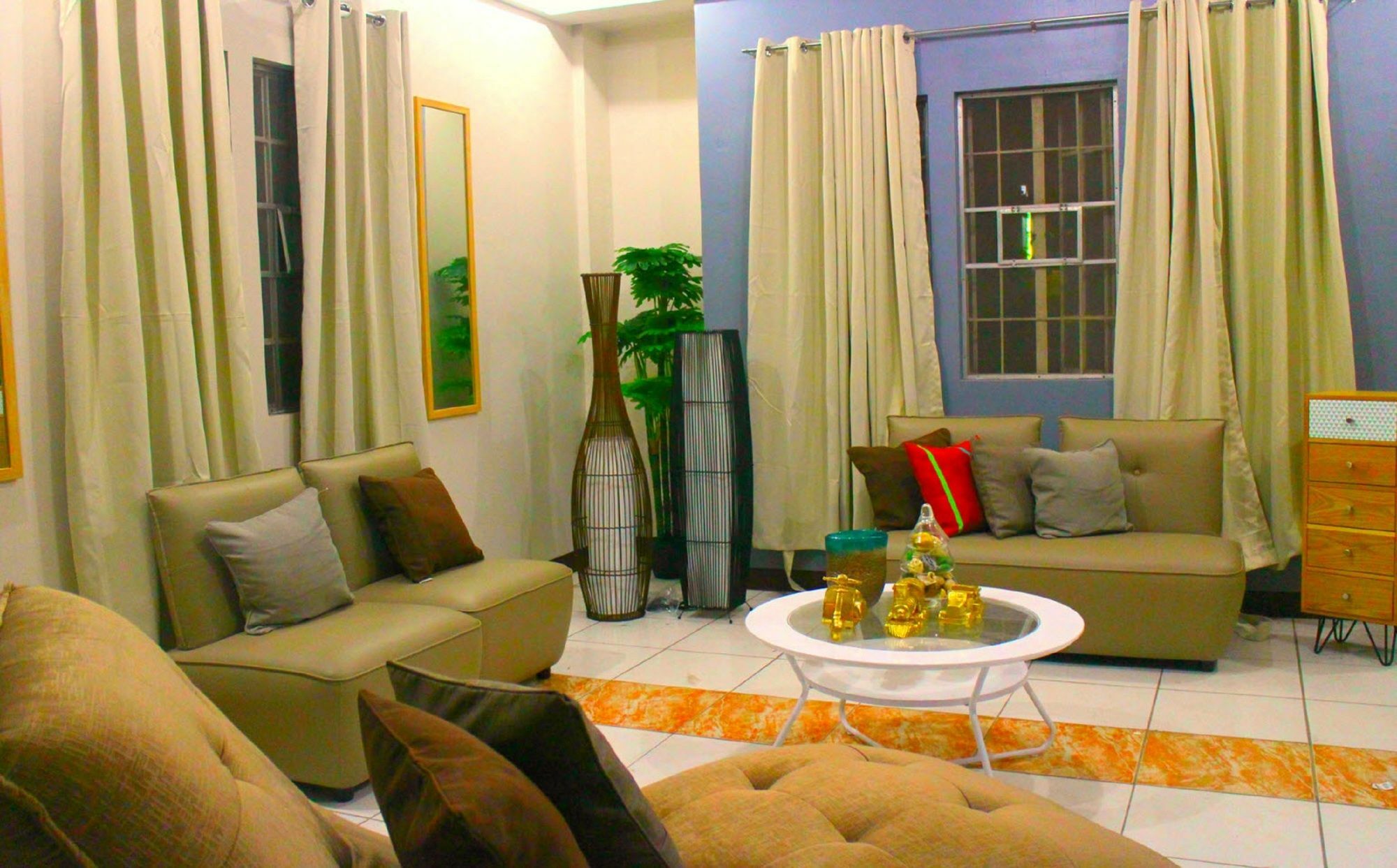 Tagaytay Modern Guesthouse - City Center Tagaytay City Bagian luar foto