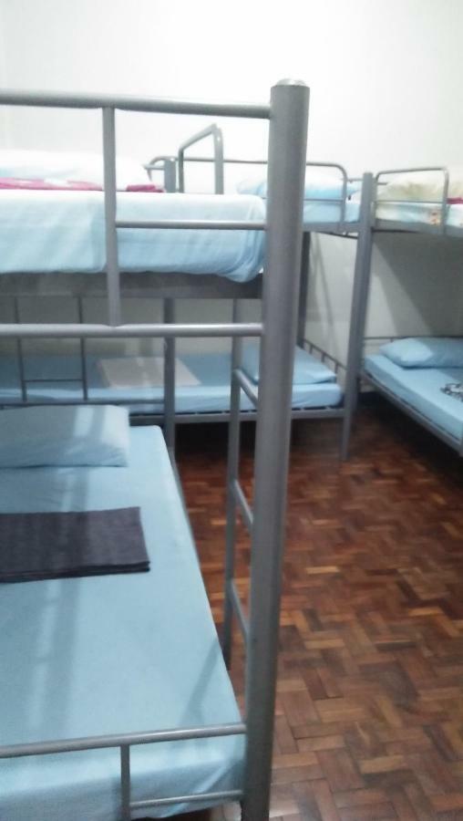 Tagaytay Modern Guesthouse - City Center Tagaytay City Bagian luar foto