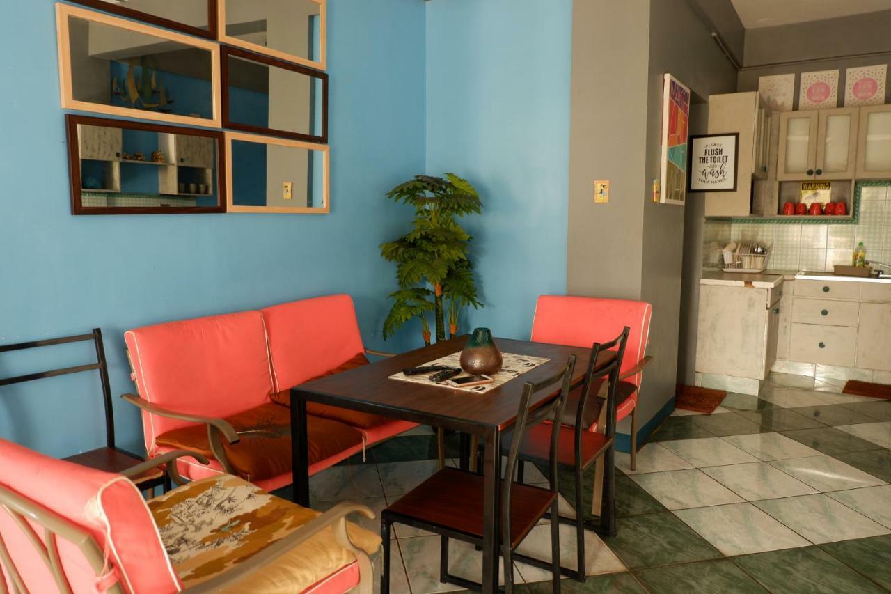Tagaytay Modern Guesthouse - City Center Tagaytay City Bagian luar foto